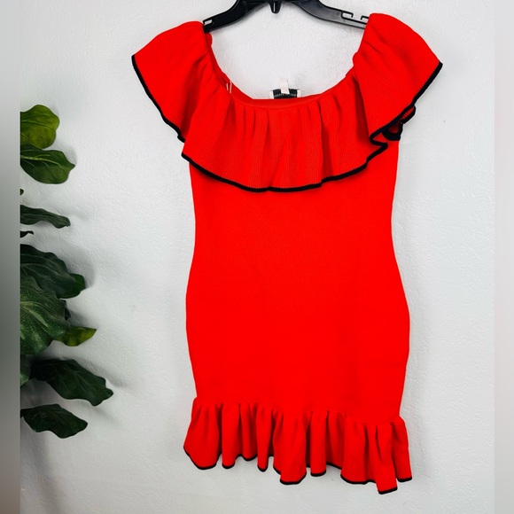 Revolve Rebecca Vallance Orange Ruffle Off Shoulder Ribbed Knit Mini Dress 4 - Picture 4 of 9